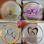 Logo acrilico relieve